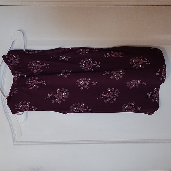 Two Size Small Loft Tops - Picture 4 of 6